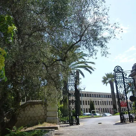 Nice-miramar And Parking * Nizza