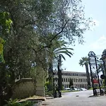 Nice-miramar And Parking * Nizza